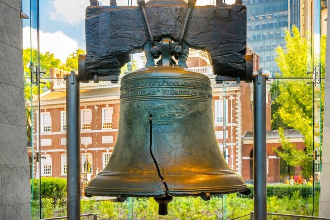 Philadelphia Founding Father Quest and Self-Guided Tour - Key points about the Philadelphia Founding Father Quest