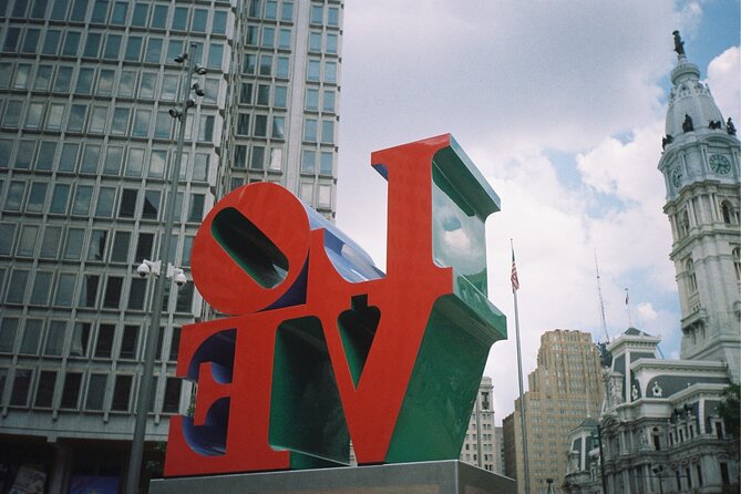Philadelphia Scavenger Hunt & Highlights Self Guided Audio Tour - Key points at a glance