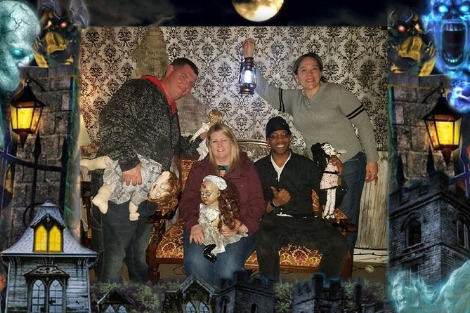 Poltergeist Interactive Escape Room in Northfield, New Jersey - The first few minutes: listen, look, and divide the work