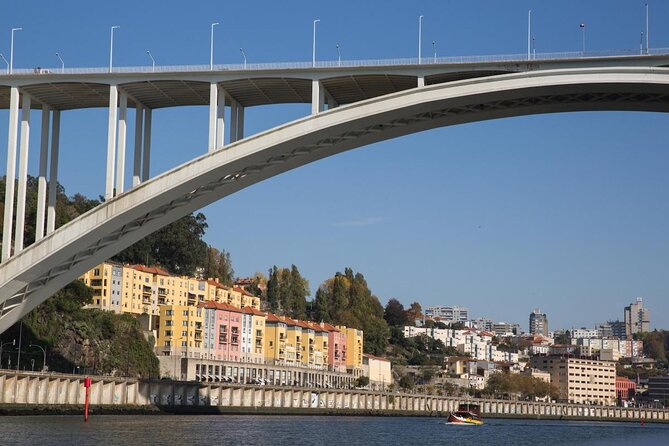 Porto by the Ocean: Self-Guided Puzzle Adventure - Why this coastal puzzle works for Porto