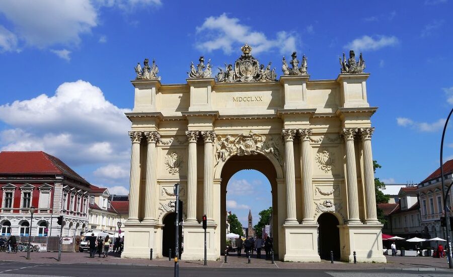 Potsdam: Outdoor Escape Game - Teamwork, timing, and the chance of a mixed group