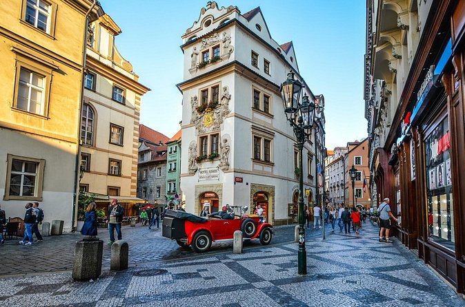 Prague Scavenger Hunt and Highlights Self Guided Audio Tour - Old Town and Little Quarter are part of the story
