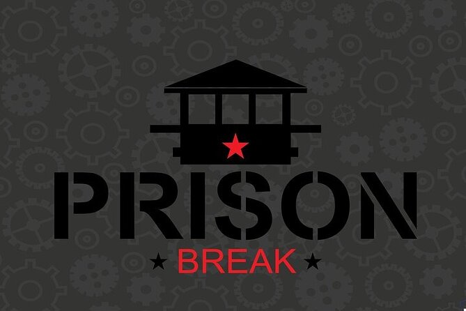 Prison Break - Escape game in Montpellier - Entering the realistic prison rooms