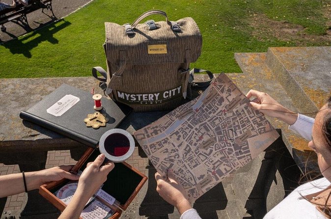 Private Dublin Treasure Hunt Self Guided Tour - Traditional pubs as part of the game