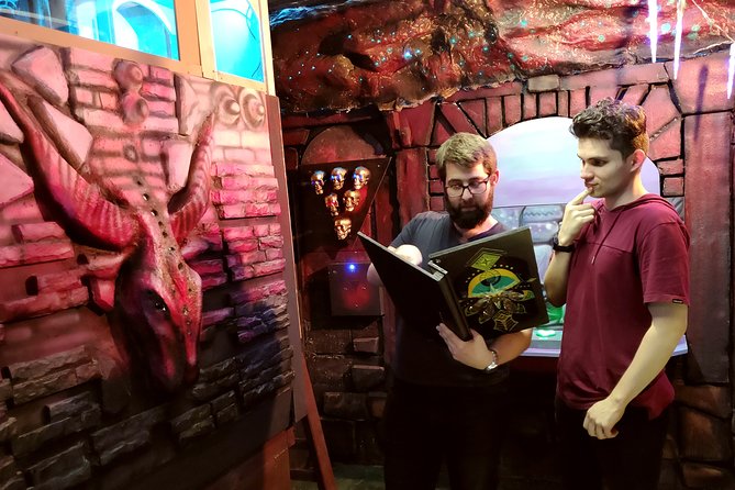 Private Group Puzzle-Solving Adventure Game: Atlantis - A good challenge for first-timers and regular players