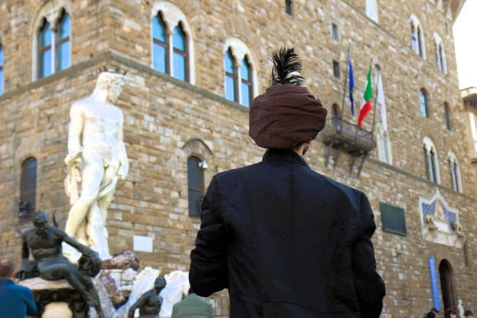 Private Kids Treasure Hunt in Palazzo Vecchio. Timed entry! - Entering Palazzo Vecchio through its changing identity