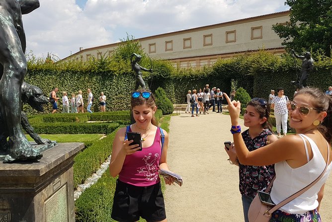Private Lesser Town tour - Historical Treasure Hunt - Quiet paths, gardens, and the slower side of Malá Strana