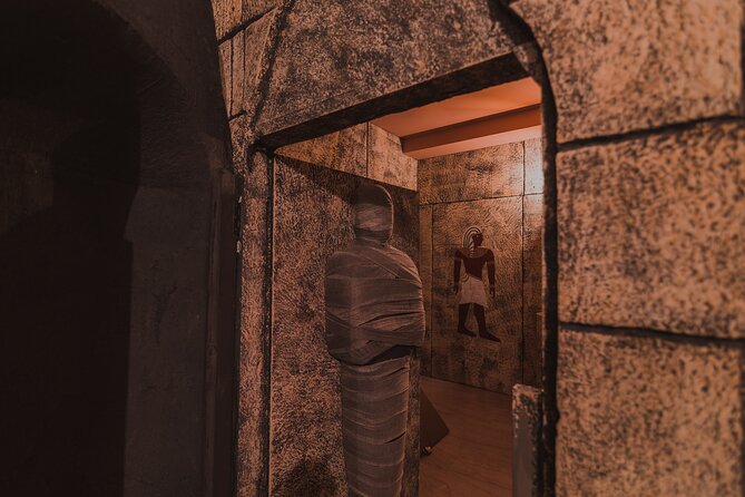 Private Tutankhamun's Tomb Live Escape Room in Berlin - The scenery, technology, and condition question