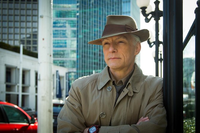 Private Vancouver Sightseeing Adventure: a Gastown murder mystery - How the detective kit changes the experience