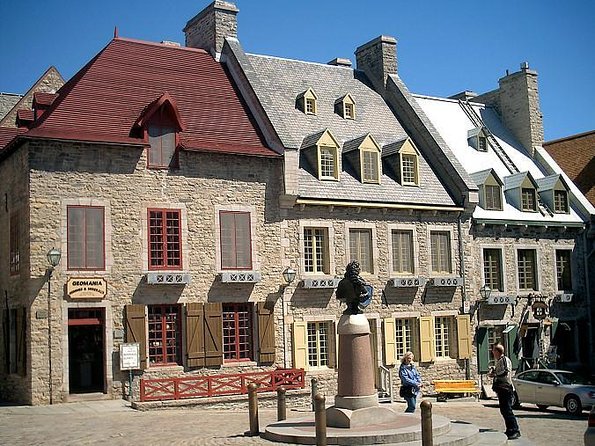 Quebec City Scavenger Hunt and City Highlights Walking Tour - Key things to know before you play