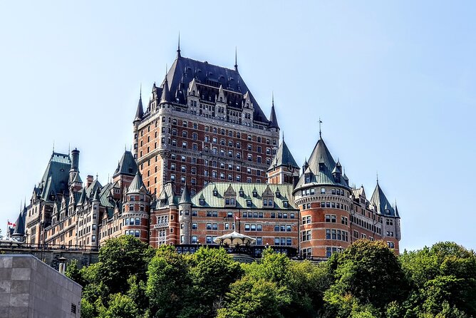 Quebec City Scavenger Hunt and City Highlights Walking Tour - How the questions and photo tasks work