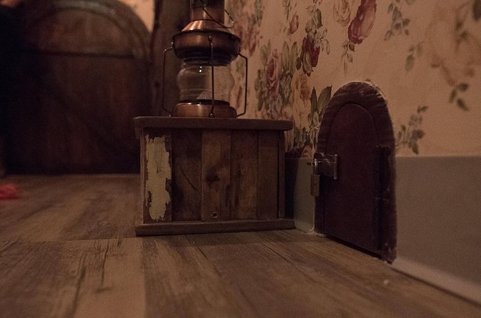 Red Riding Hood Escape Games in Las Vegas - What happens during the one-hour game