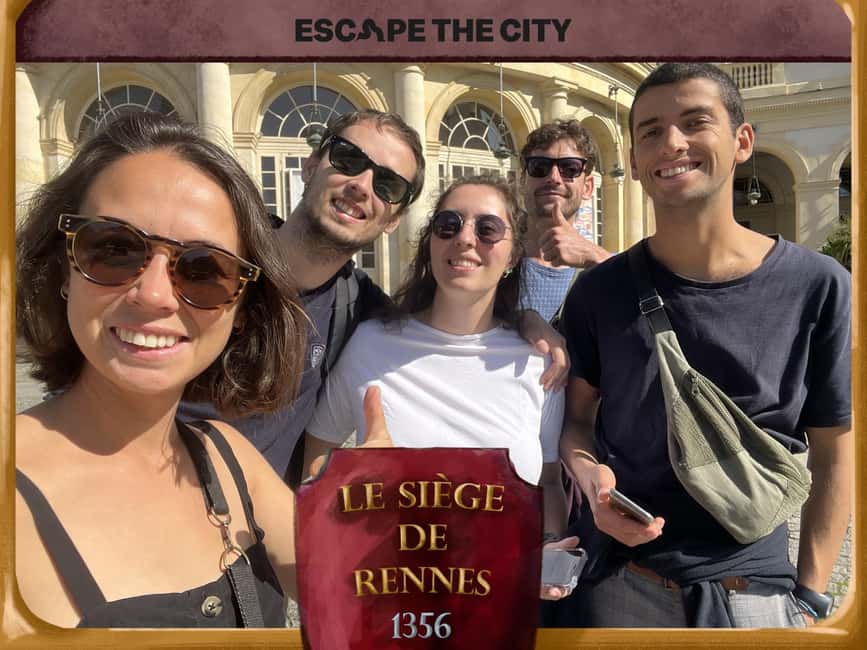 Rennes: Outdoor Escape Game - Le Siège de Rennes - Starting at Place Sainte-Anne in Rennes
