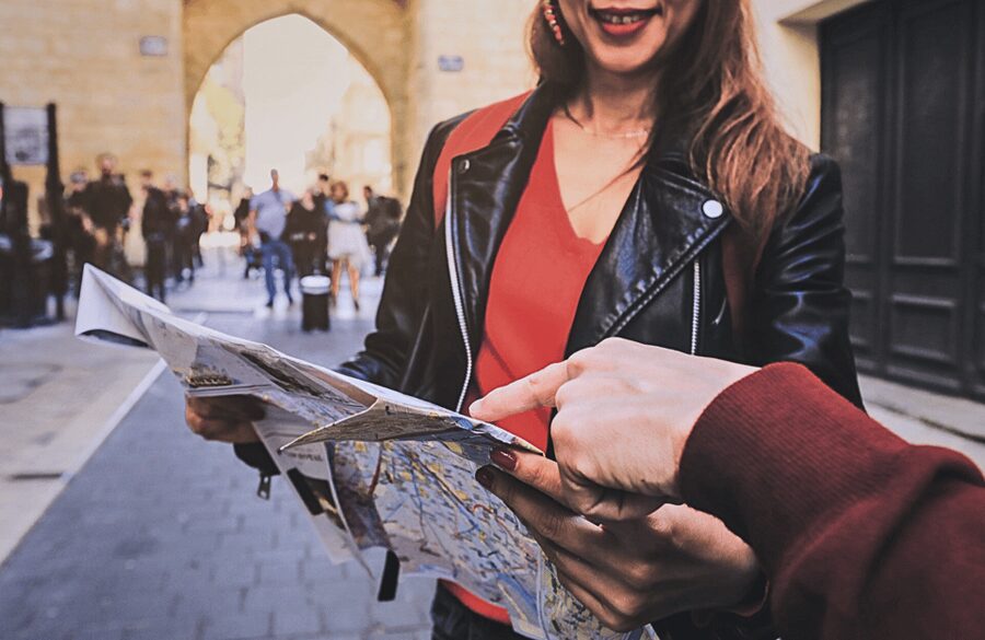Rethymno Scavenger Hunt: Pirates, Food, Alcohol & Treasures - Group size, guides, and the right pace