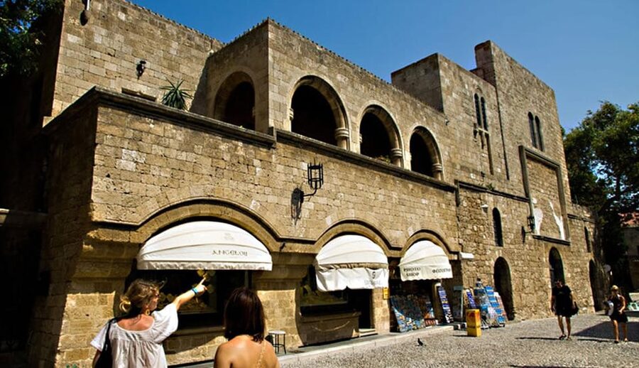 Rhodes: Private Medieval City Treasure Hunt with Food Stop - Gelato, water, and a useful pause