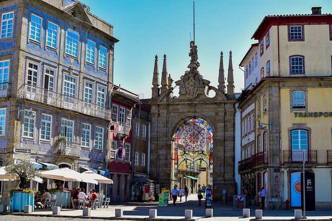 Roman Heritage of Braga: Self-Guided Puzzle Adventure - Braga Cathedral and the old religious quarter