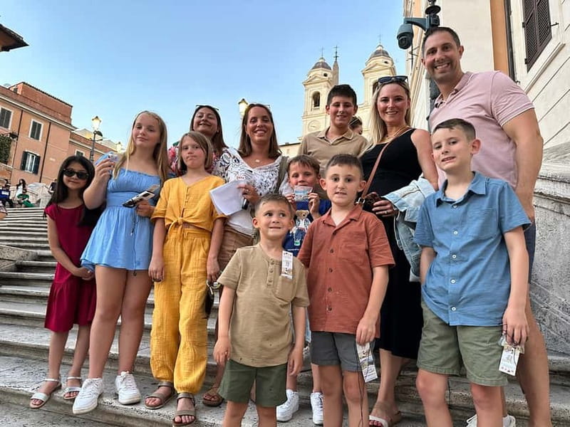 Rome: Scavenger Hunt For Kids with Prizes around City Center - Discovering piazzas and side streets