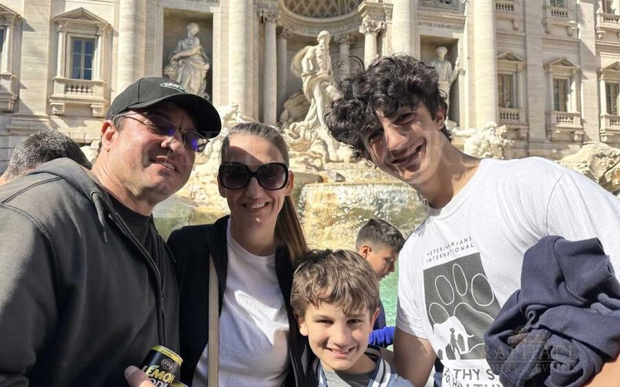 Rome: Treasure Hunt for Kids and Families Trevi and Pantheon - Key points at a glance