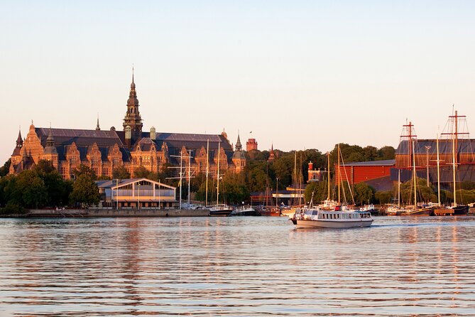 Royal Vikings of Stockholm: Outdoor Escape Puzzle Adventure - Blasieholmstorg and the Urban Middle of the Route
