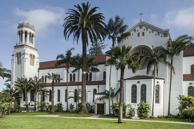 Santa Barbara Scavenger Hunt Adventure - Key points to know before you book