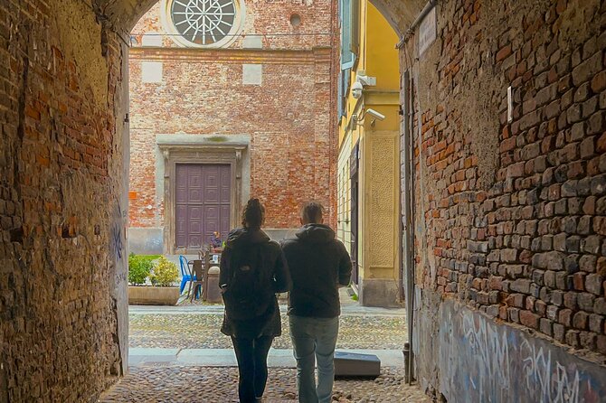 Sato Code Escape Room across Lecco - Why the Two-Phone Format Matters