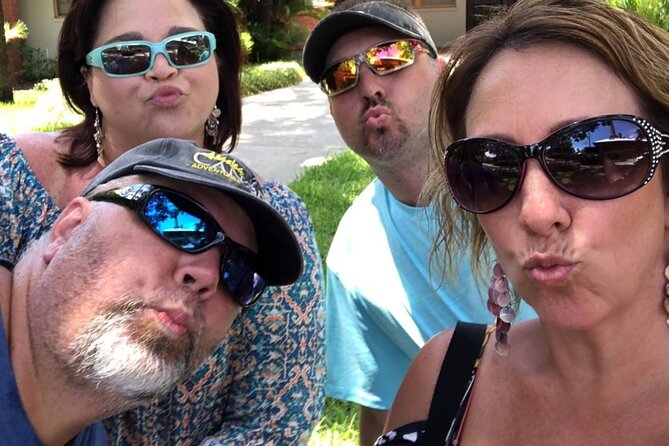 Scavenger Hunt Adventure in Indianapolis by Wacky Walks - How the app and photo scoring work