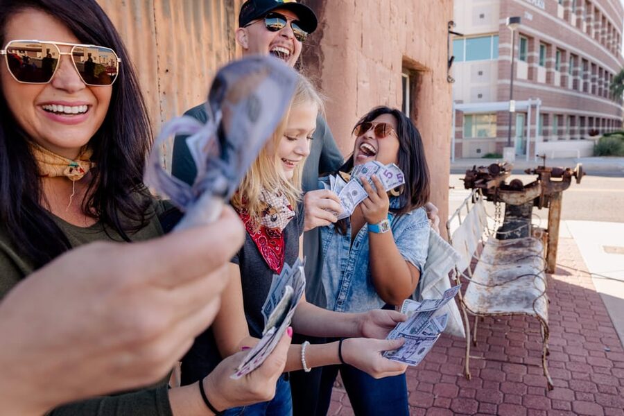 Scottsdale: Wild West Heist Puzzle Ride Adventure - Heat, rain, bags, and what to bring
