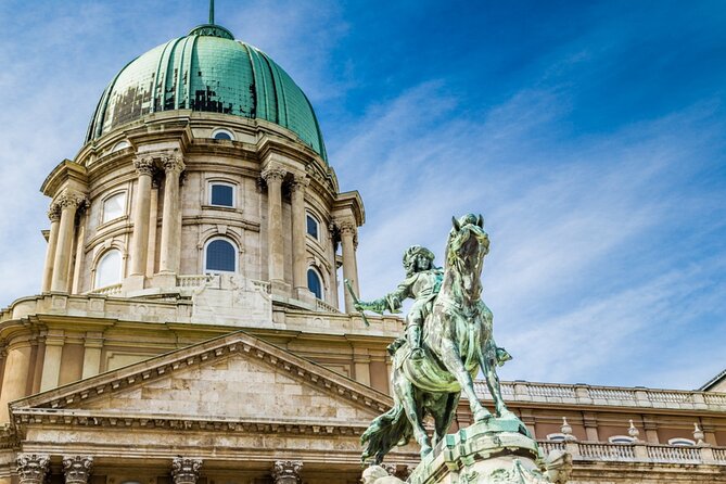 Secrets of Buda Castle: Self-Guided Puzzle Adventure in Budapest - How the clue-led route works