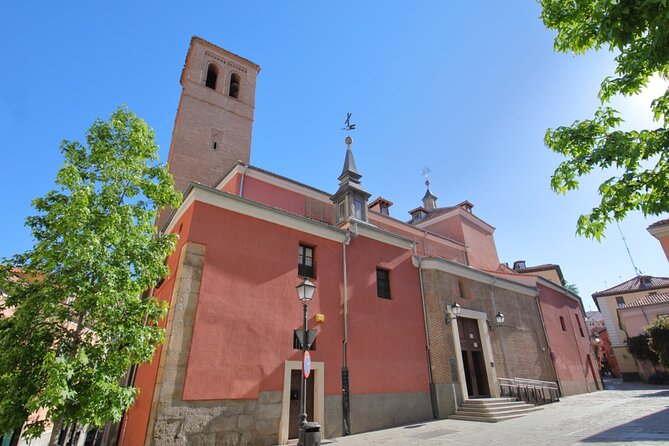Secrets of La Latina: Self-Guided Puzzle Walk in Madrid - Starting at Botín and finding the first clue