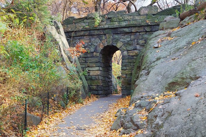 Self Guided Central Park Scavenger Hunt - Belvedere Castle and the first riddle