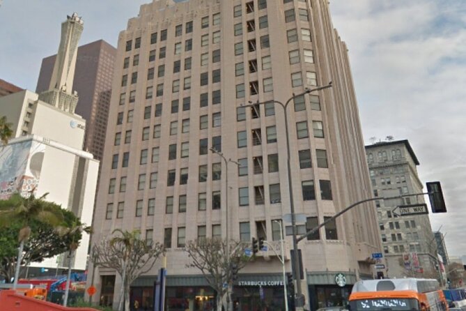 Self-Guided LA Scavenger Hunt: The Wonders Of Downtown LA - Central Library and the Wells Fargo Museum