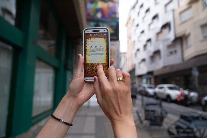 Self Guided Santander Scavenger Hunt - Starting at Plaza Porticada in central Santander