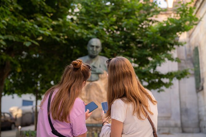 Self Guided Santander Scavenger Hunt - The $22.29 group price and its real value