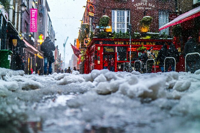 Self-Guided Scavenger Hunt: Dublin Adventure - How the roles and photo challenges work