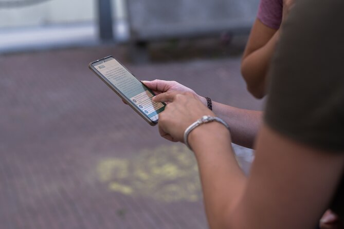 Selfguided Escape Tour Amersfoort. Find the secret exit and win! - Why this Amersfoort game is different from a normal city walk
