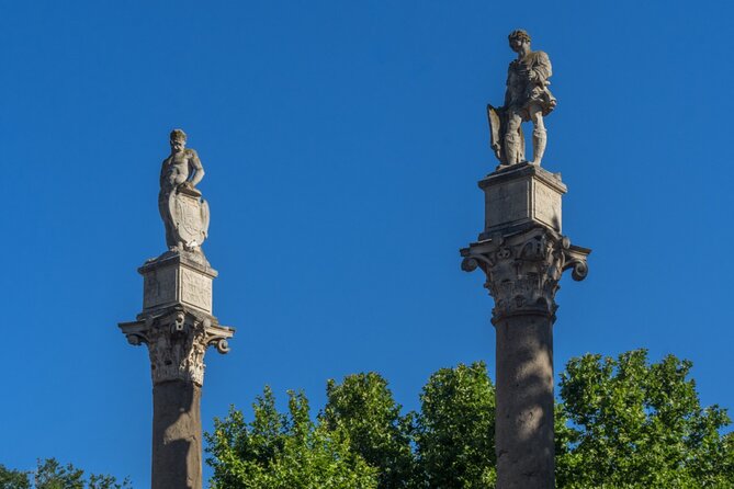 Seville: The Inheritance Exploration Game - Eleven stops, with the Cathedral as the major anchor