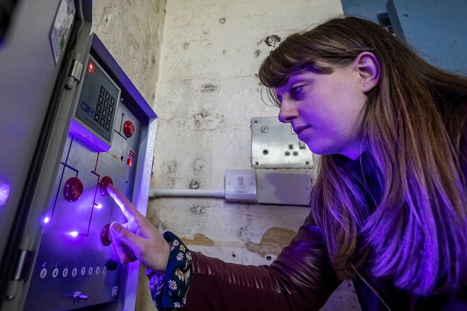 Shepton Mallet Prison Escape Room - The Hole - How much value do you get for $37.98?
