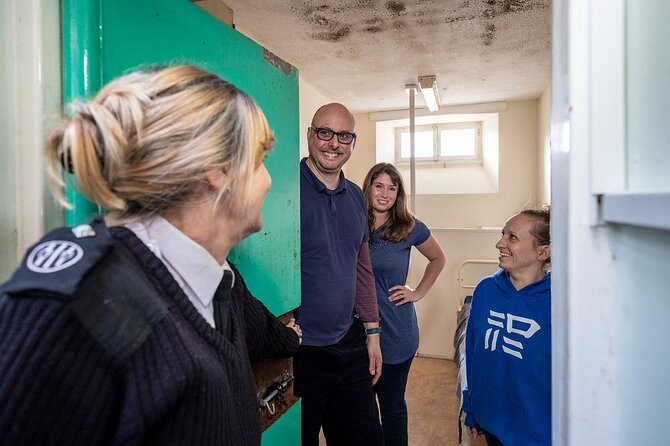 Shrewsbury Prison Escape Room - The Hole - The most important booking caution
