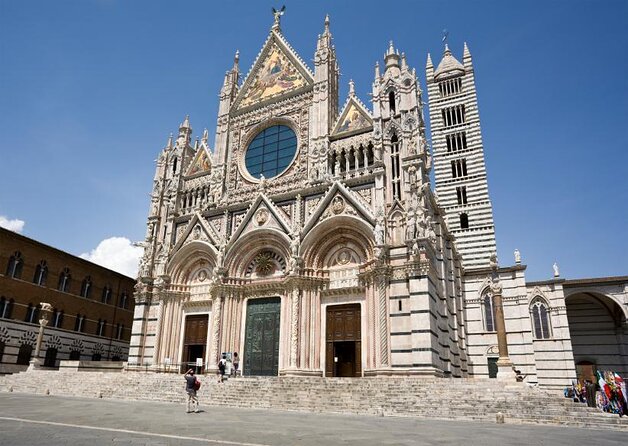 Siena Medieval Power Quest: Self-Guided Family Feud Game - Key points before you book