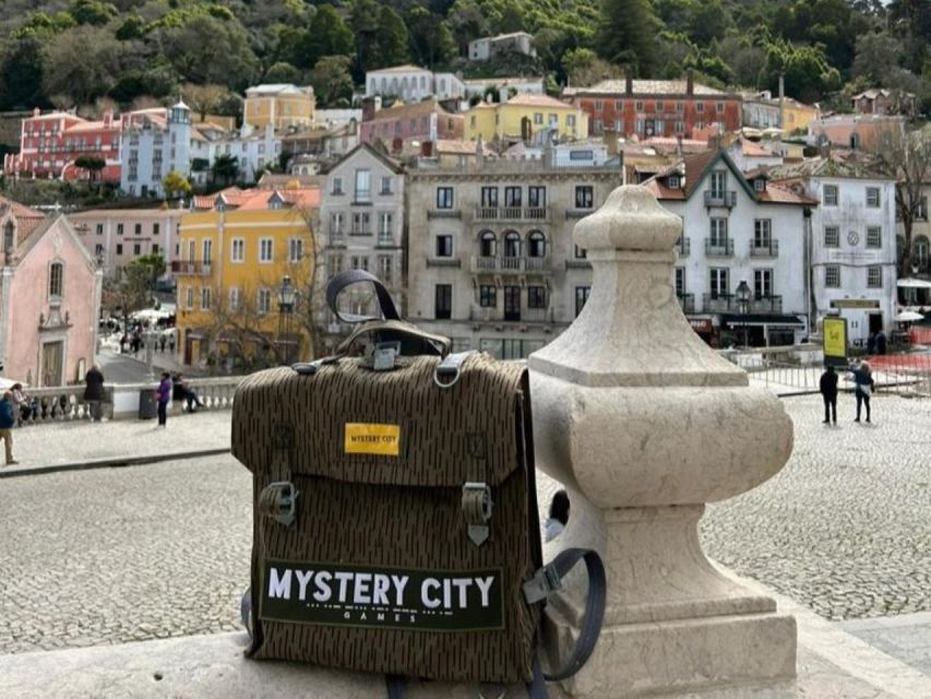 Sintra: Treasure Hunt & Walking Tour "The King's Secret" - Sintra Palace and the royal story