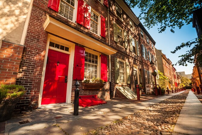 Solve the Case: Self-Guided Mystery Puzzle Walk in Philadelphia - From Penn’s Landing to Philadelphia’s Old Streets