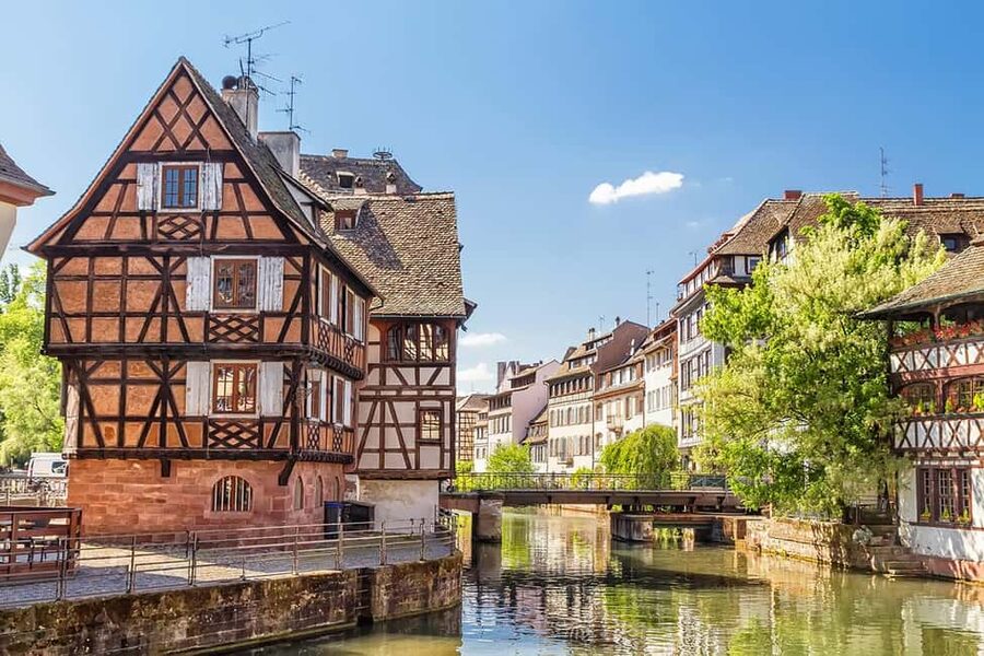 Strasbourg: City game - The Gold of Cagliostro - Starting at Cathedral Square