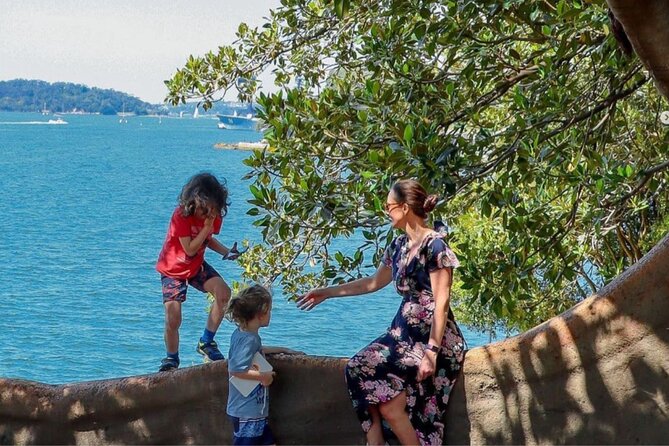 Sydney - The Mad Botanist Scavenger Hunt For Kids & Families. - Comic updates keep young minds moving