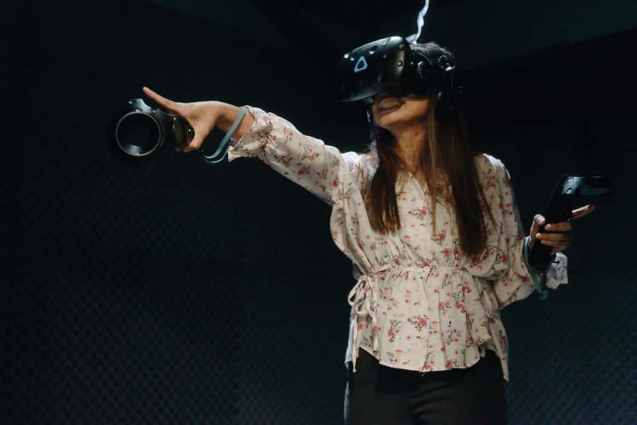 Sydney: VR Escape Game Experience for 2-4 Players - Choosing between four time-travel missions