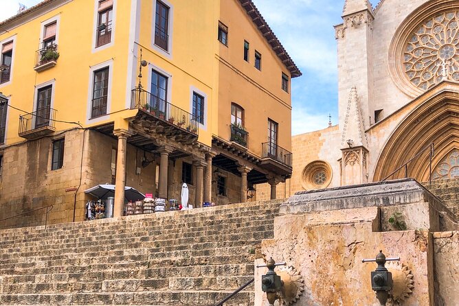 Tarragona Scavenger Hunt and Sights Self-Guided Tour - Mediterranean Balcony and the final city view