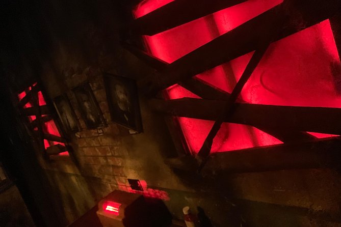 The Asylum Escape Room - Why group size changes the experience