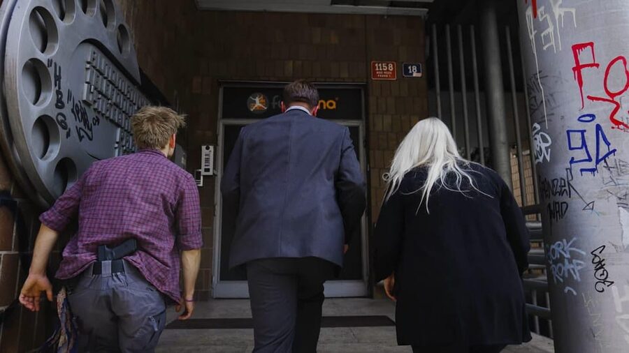 The Clinic: Escape room in Fun Arena Prague - Why the interactive technology matters