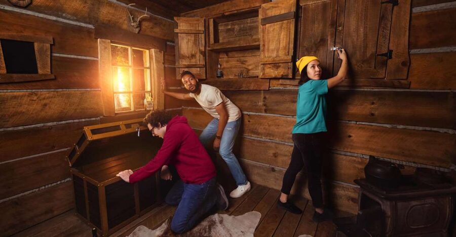 The Escape Game Brooklyn: 60-Minute Adventures at City Point - Why the Game Guide changes the hour