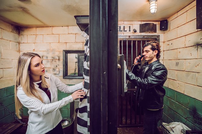 The Escape Game Chicago: Epic 60-Minute Adventures in River North - Who should book this River North activity?
