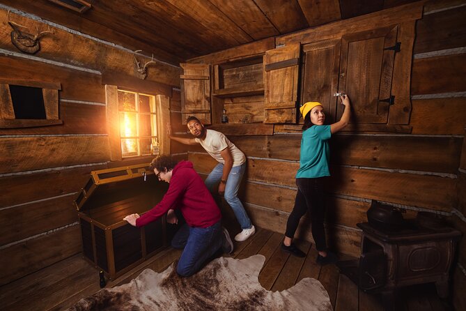 The Escape Game San Antonio: Epic 60-Minute Adventures at The Rim - What happens during the 75-minute visit